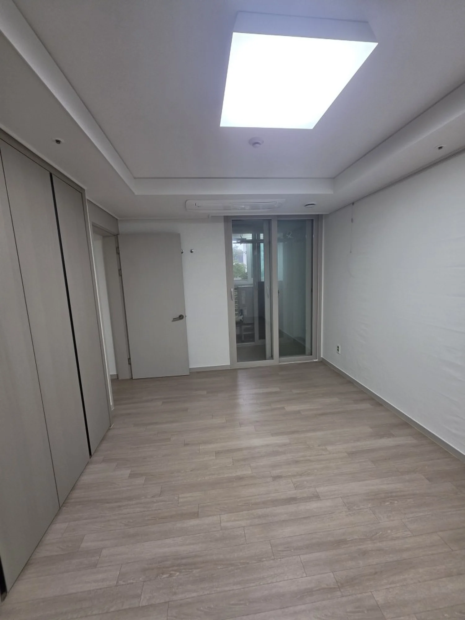 부천 역곡동 28평아파트 벽실크도배시공 현장 사진