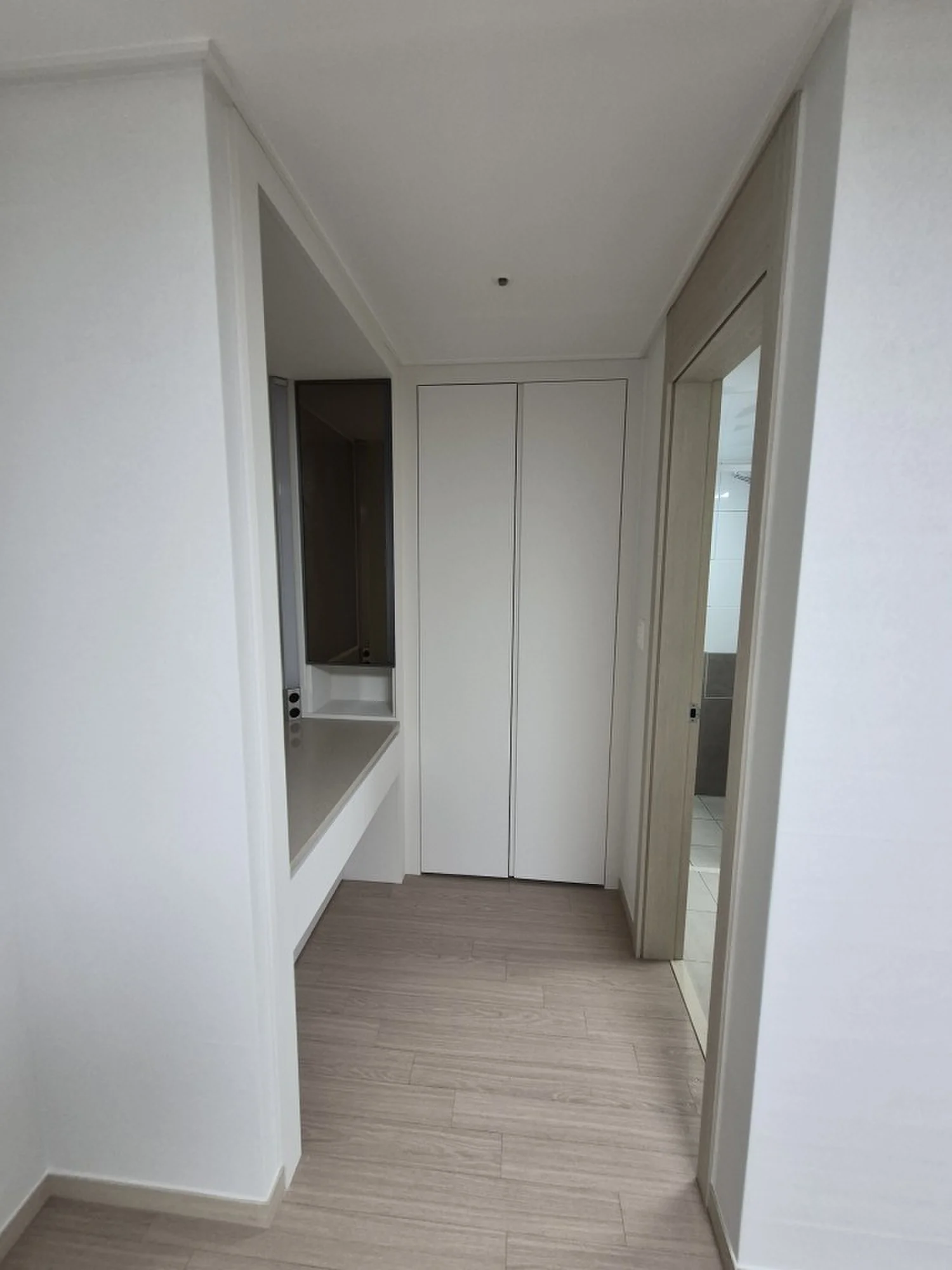 일산 덕양구 29평아파트 필름시공 실크도배 현장 사진